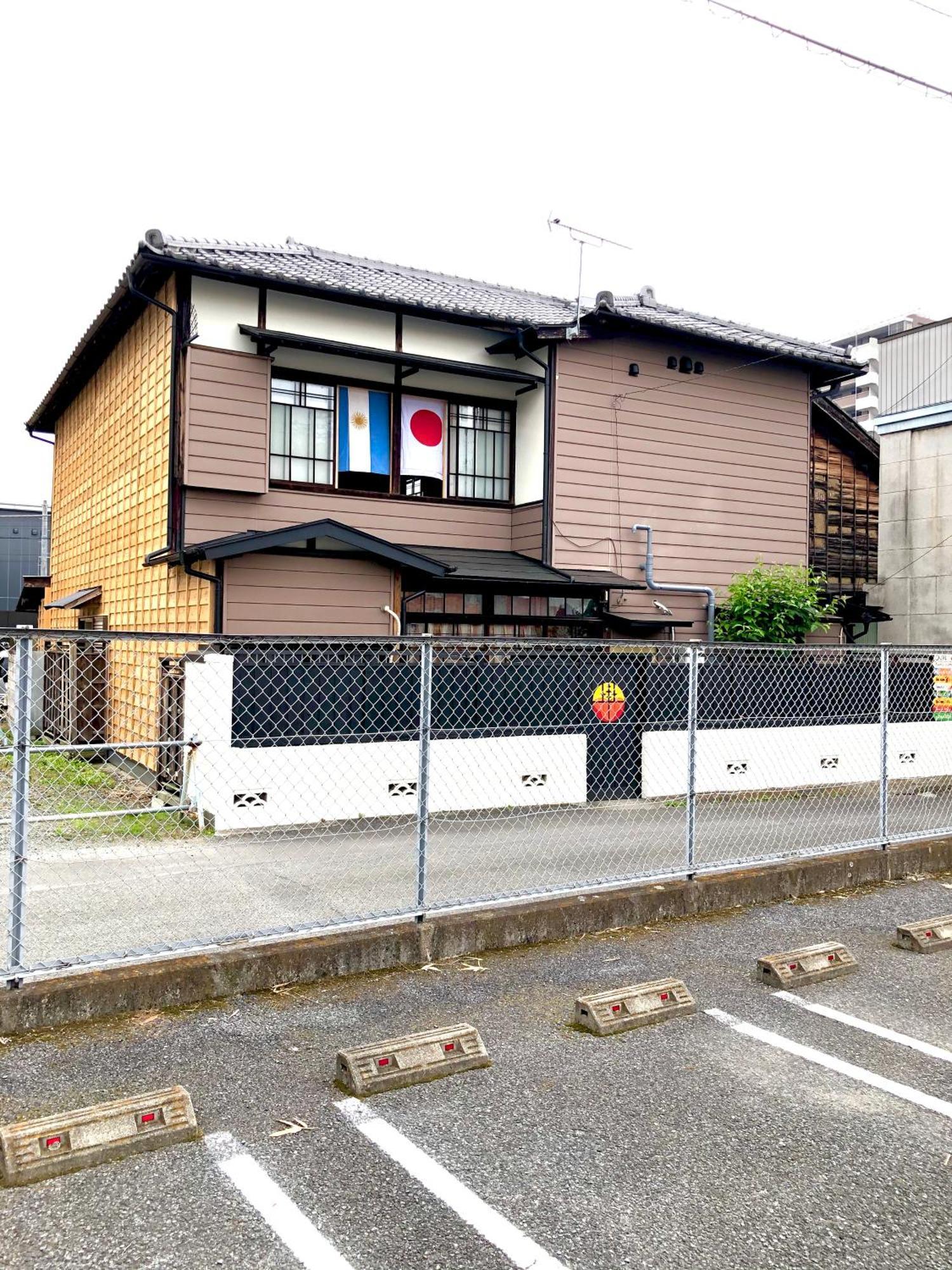 Kiryu Okiya Guest House & Tapas Bar מראה חיצוני תמונה