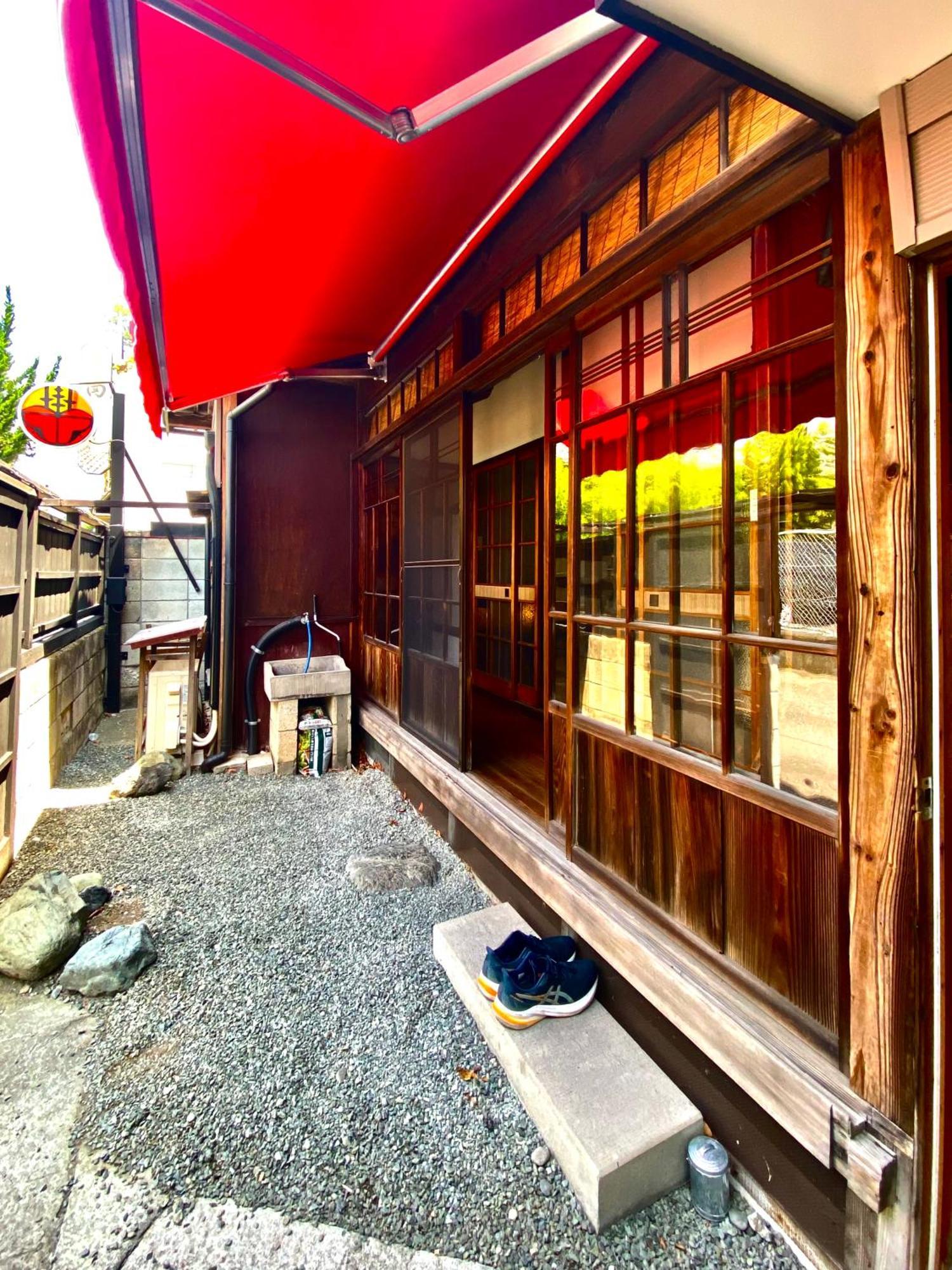 Kiryu Okiya Guest House & Tapas Bar מראה חיצוני תמונה